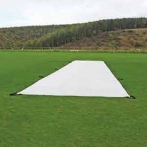 550 GSM Cricket Pitch Cover