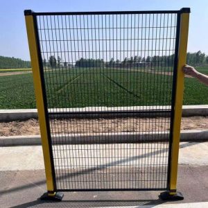 Polished Steel Fence Panel for Roads, Stadiums