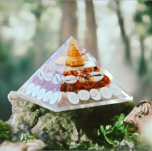 Crystal Gomti Chakra Orgone Chirmi Pyramid Antique