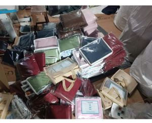 Plain Bedsheet Cotton Fabric, Brand Name : Ira Home