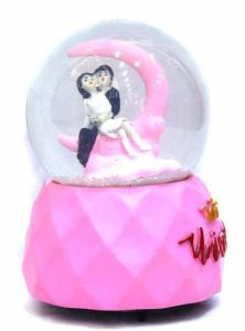 Romantic Couple LED Crystal Globe