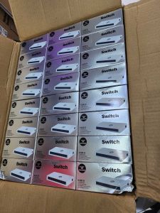 e100-8 Commando Scout Unmanaged Switch