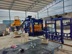 Fully Automatic Hydraulic Concrete Brick Machine
