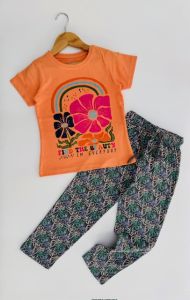 Girls Orange Floral Graphic T-shirt & Pajama Set