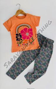 Girls Orange Floral Graphic T-shirt & Pajama Set