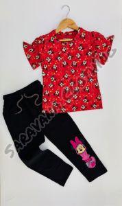 Minnie Mouse Print T-shirt & Black Pajama Set