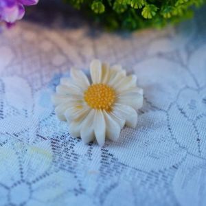 Daisy Flower Candles