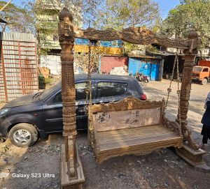 Brown Wooden Jhoola Brown Wooden Jhoola