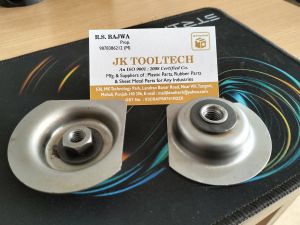 Bottom Bracket Cup Steel Almirah, Weight : Lightweight