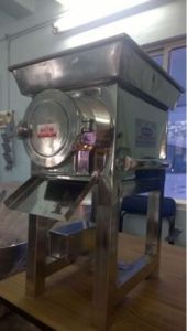 Heavy Duty Masala Spices Grinding Machine