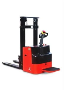 Battery Operated Hydraulic Stackers for Industrial