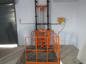 Hydraulic Goods Lift