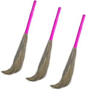 Natural Grass Broom Stick, Broom Length : 2-4Ft for Cleaning