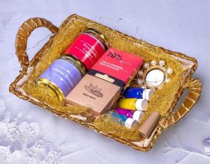 Spice & Shine Gift Box, Color : Assorted