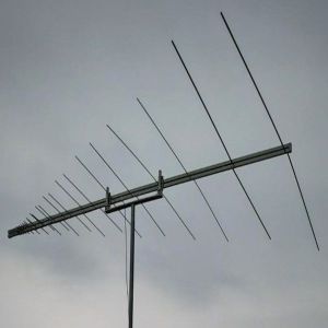 Log Periodic Dipole Antenna