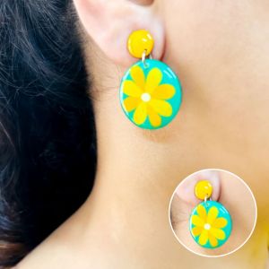 Dainty Floral Resin Earrings