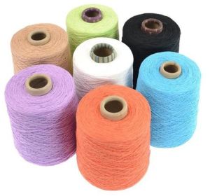 Cotton/polyester Blend Core Spun Yarn, Packaging Type : Spools