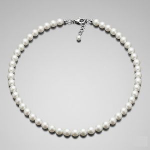 Simple Single Strand Pearl Necklace