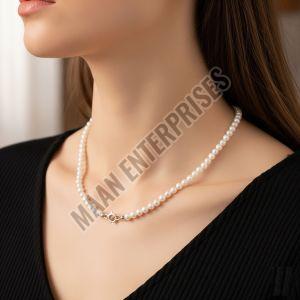 Brass Clasp Delicate Pearl Necklace for Women Everyday, Casual Wear