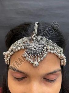 Brass Oxidized Maang Tikka with Ghungroo, Weight : Moderate