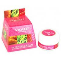 Fairness Cream with Saffron, Aloe Vera & Turmeric Extracts