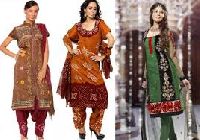 bandhani salwar kameez