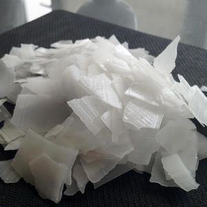 caustic soda,  Melting Point : 23 °C