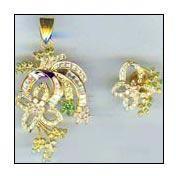 Studded Pendant-1486