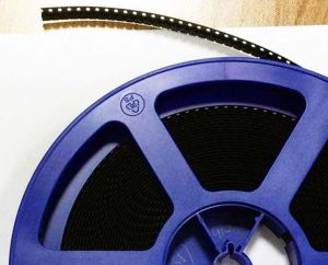 Two- Wire Serial Eeprom 2k Bit Dip8 He24c02 At24c02, Fab Foundry Price, Customization Available Two- Wire Serial Eeprom 2k Bit Dip8 He24c02 At24c02, Fab Foundry Price, Customization Available