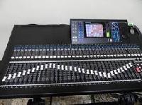 Live Sound Mixing Console
