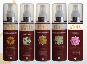 Cosmetics, Hair Care & Beauty Products