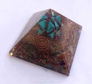 Chakra Stone Orgone/ Orgonite Pyramid