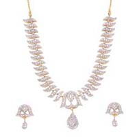 Fashion Necklace Set