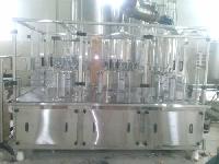 Fully Automatic Bottle Filling Machine