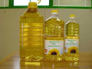 sunflower oil,  Packaging Type : Plastic Bottle