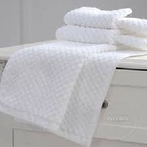 Checkered Print Hotel Towels