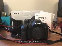 Canon Eos 5d Mark Ii 21.1 Mp Digital Slr Camera  Ef 24