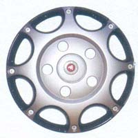 15 & 16 Inch Centre Nut Silver Car Wheel Covers