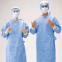 Disposable Operation Theatre Gowns