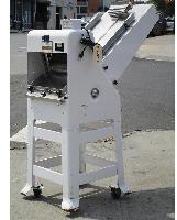 Gravity Feed Bread Slicing Machines