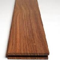 laminated floor board