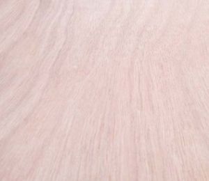 Gurjan Veneer 4*8, Technics : ROTARY CUT, Packaging Type : RED