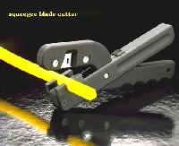 Squeegee  SQ - 01