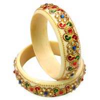 tanjore painting bangles