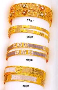 GB-03 yellow gold bangles