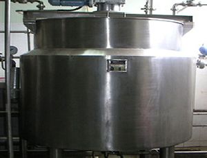 Blending and Mixing Tanks
