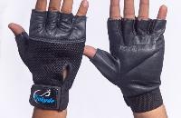 Prokyde Hit Sports Gym Gloves
