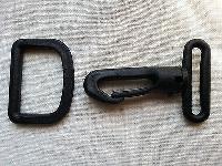 dog hooks and d rings