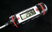 Digital Thermometer, Low Cost