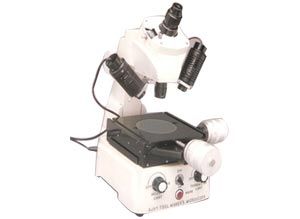 Microscope